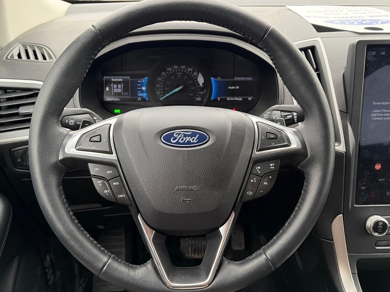 2024 Ford Edge SEL AWD Photo