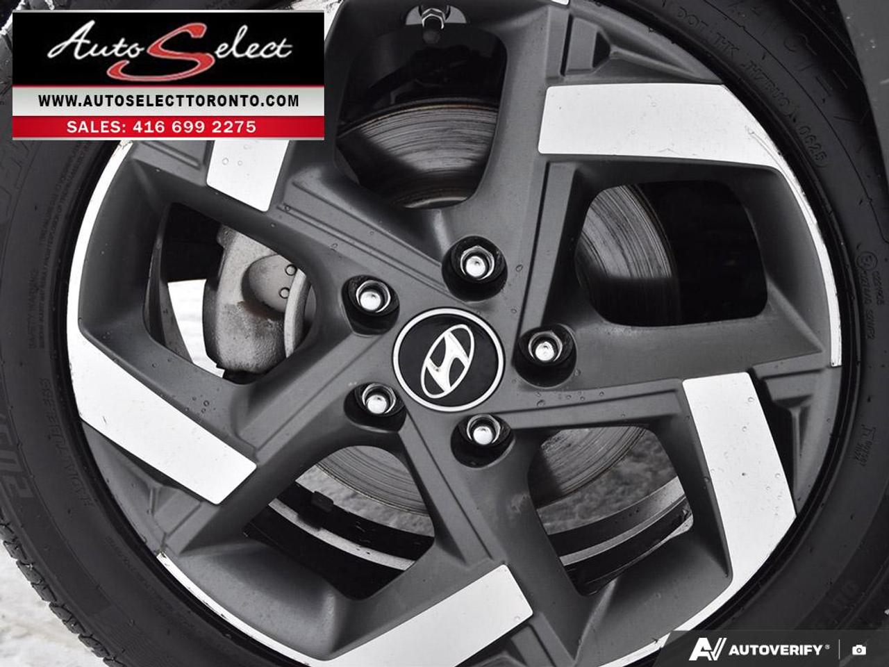 2020 Hyundai Venue Ultimate w/Black Interior (IVT) Sunroof - Apple Carplay - Clean Carfax Photo