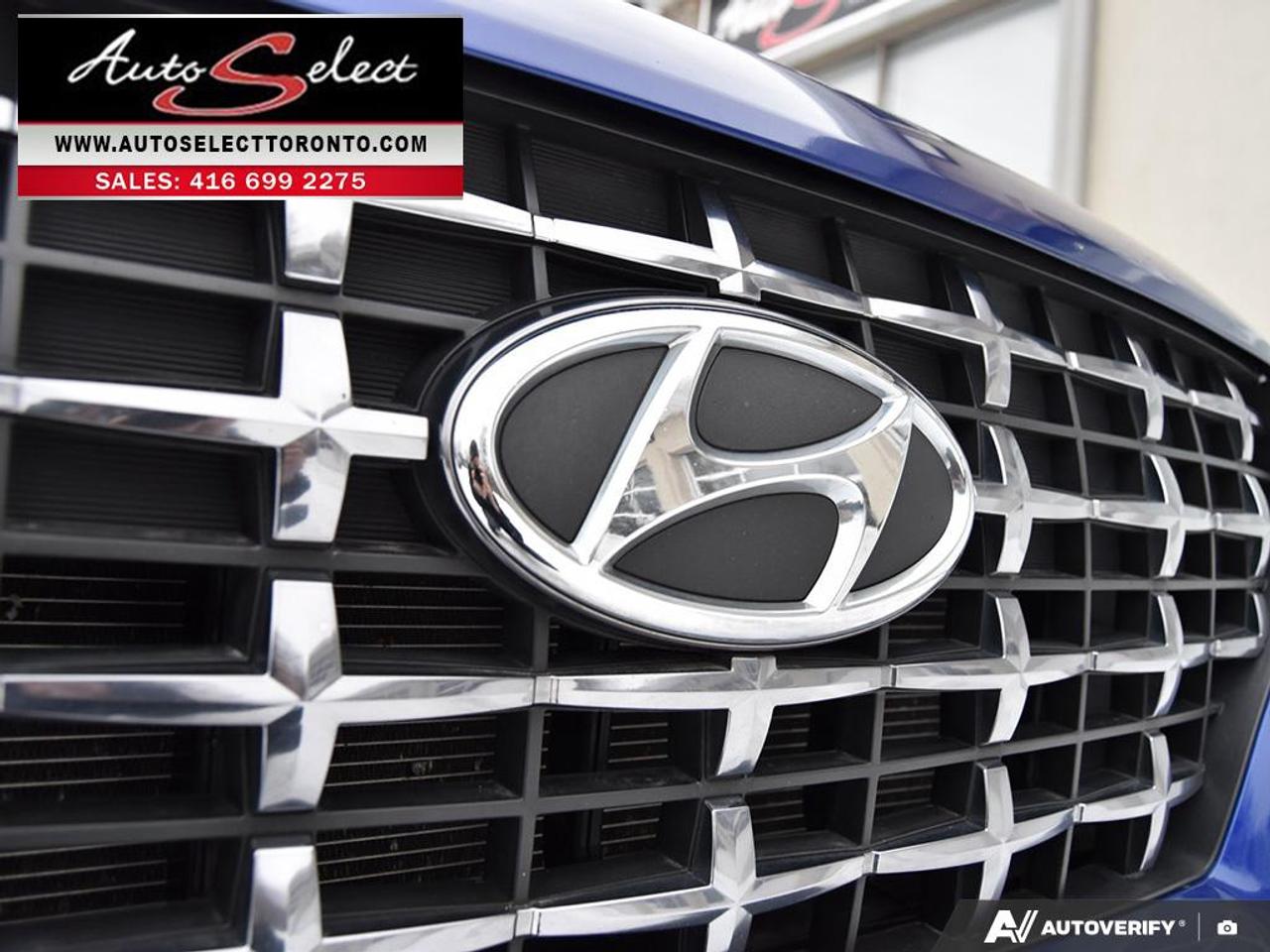 2020 Hyundai Venue Ultimate w/Black Interior (IVT) Sunroof - Apple Carplay - Clean Carfax Photo