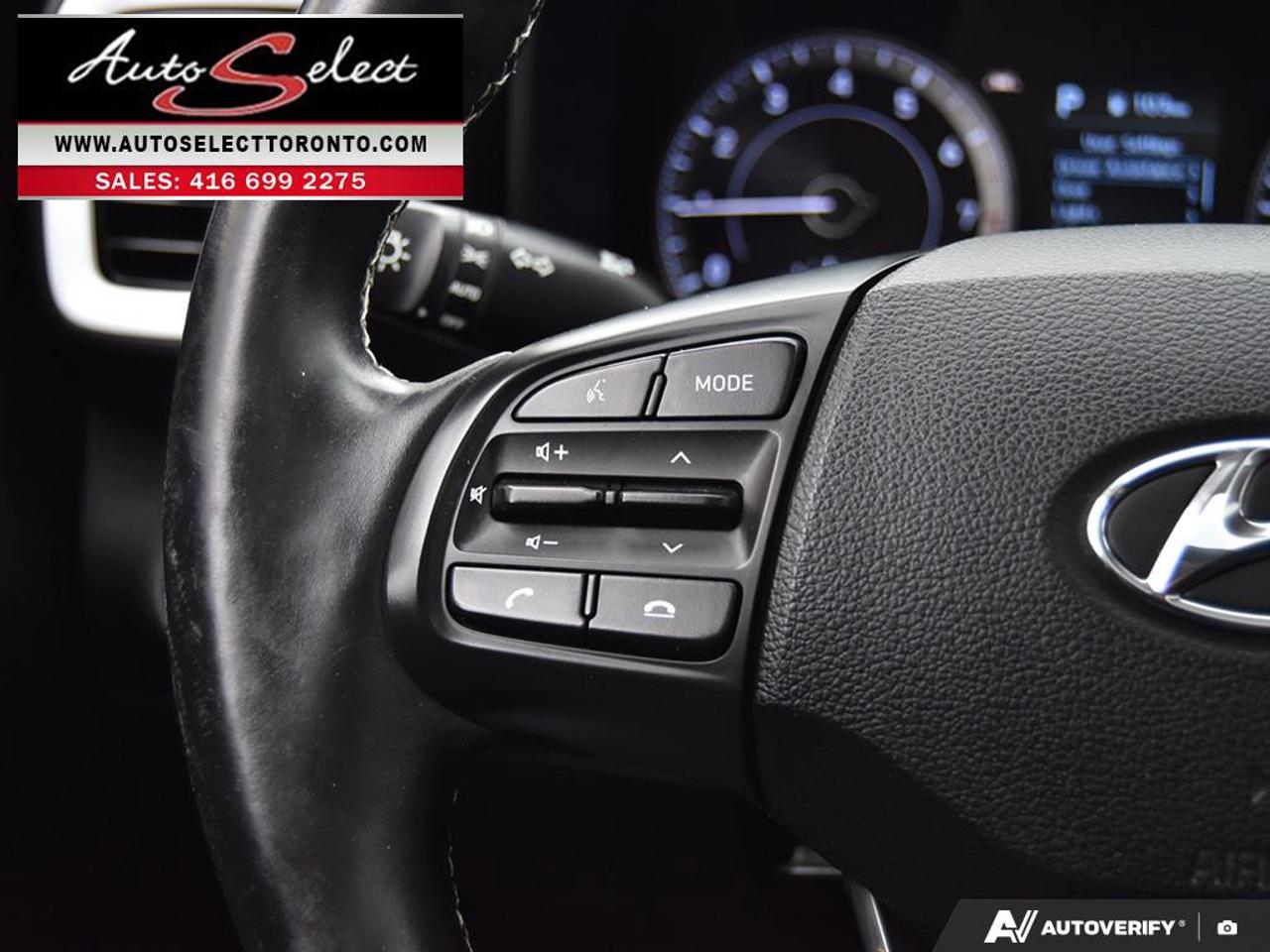 2020 Hyundai Venue Ultimate w/Black Interior (IVT) Sunroof - Apple Carplay - Clean Carfax Photo