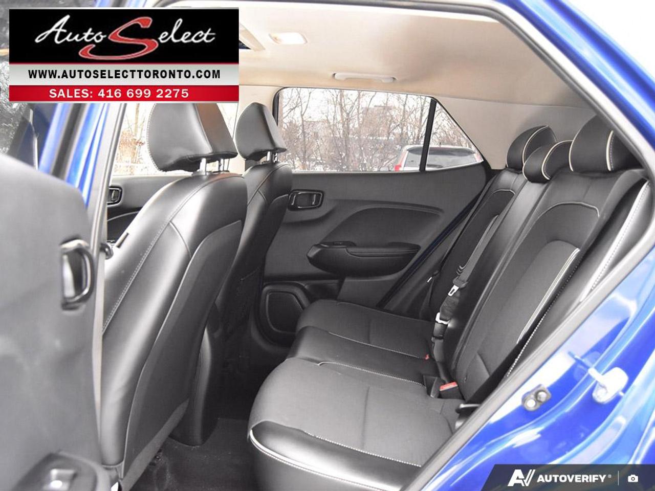 2020 Hyundai Venue Ultimate w/Black Interior (IVT) Sunroof - Apple Carplay - Clean Carfax Photo