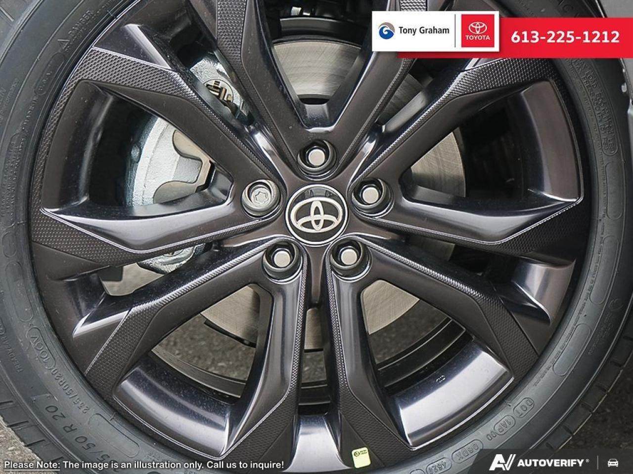 2026 Toyota Sienna XSE 7-Passenger Photo