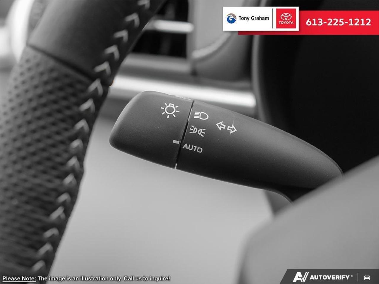 2026 Toyota Sienna XSE 7-Passenger Photo