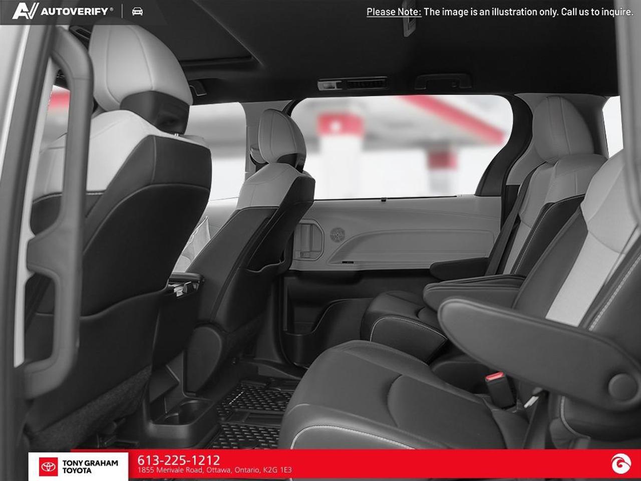 2026 Toyota Sienna XSE 7-Passenger Photo