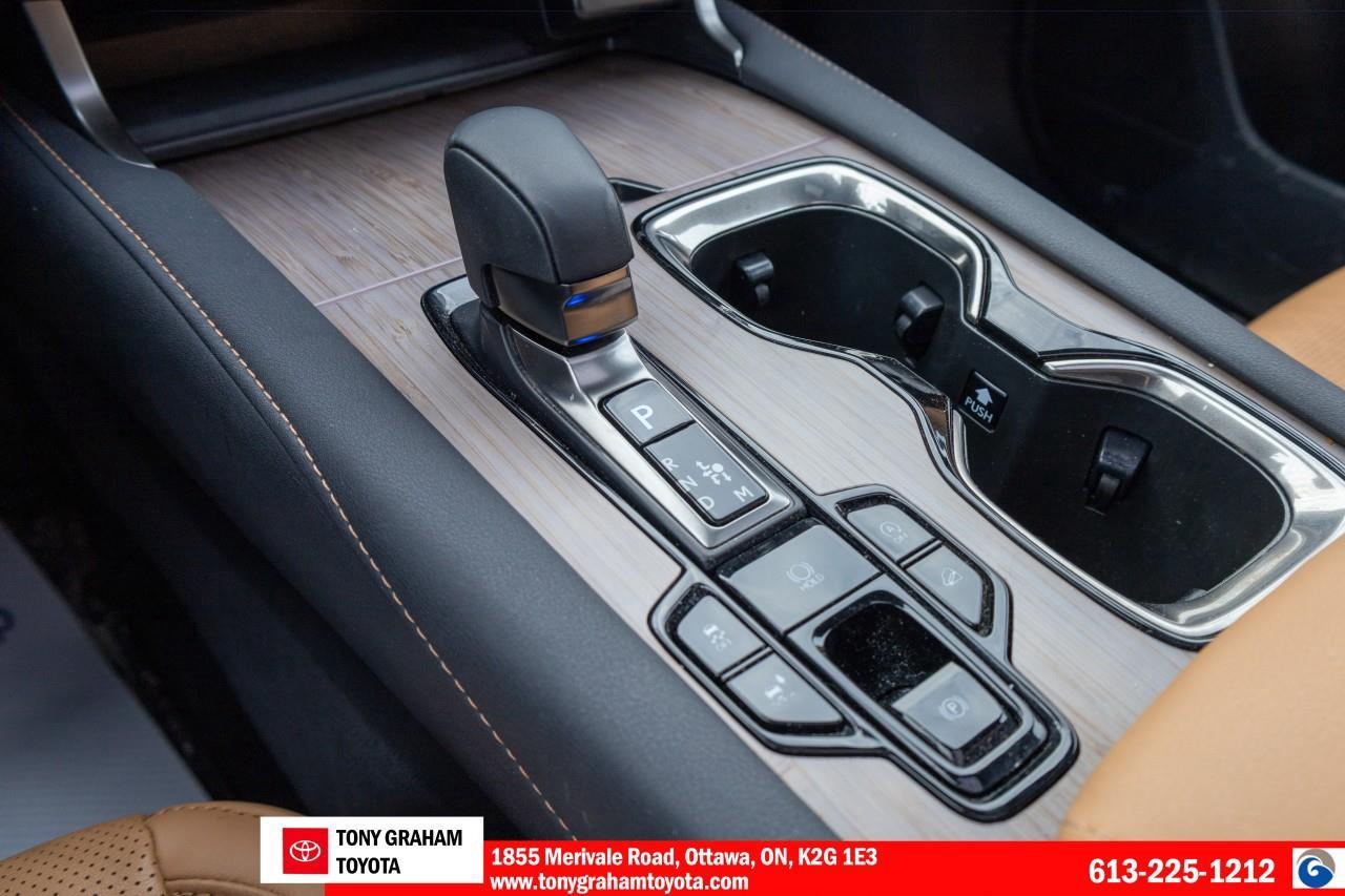 2024 Lexus RX 350 Luxury Pkg., Photo