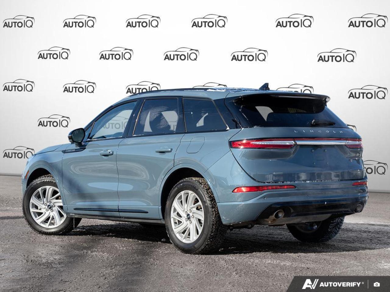 2025 Lincoln Corsair Reserve 201A | JET APPEARANCE PACKAGE | NAVIGATION SYSTEM Photo3