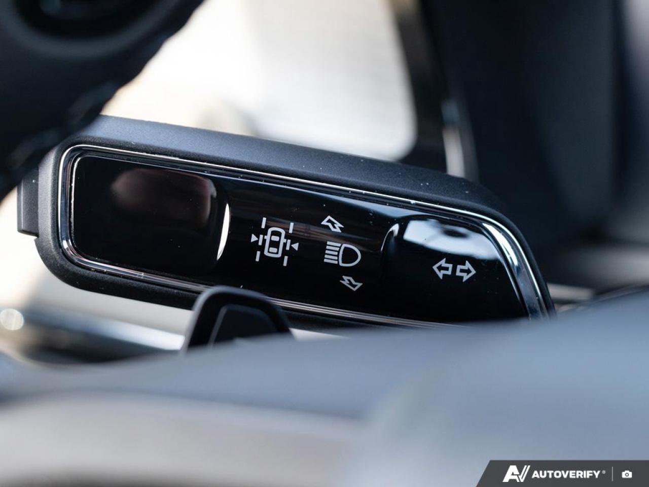 2025 Lincoln Corsair Reserve 201A | JET APPEARANCE PACKAGE | NAVIGATION SYSTEM Photo