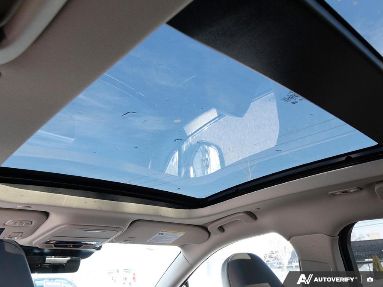 2025 Lincoln Corsair Reserve 201A | JET APPEARANCE PACKAGE | NAVIGATION SYSTEM Photo