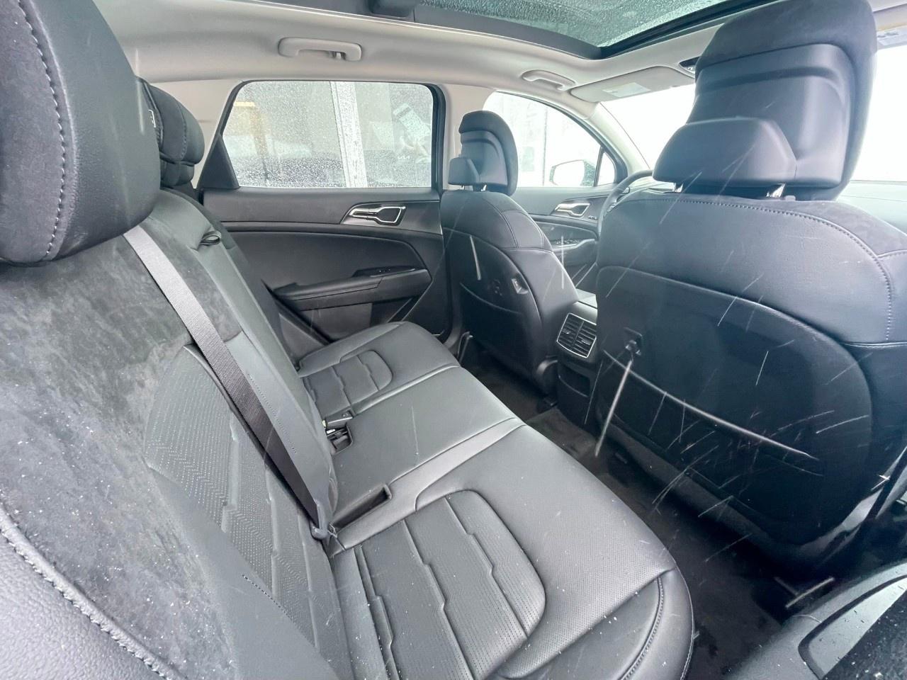 2026 Kia Sportage EX Premium AWD w/Black Interior Photo
