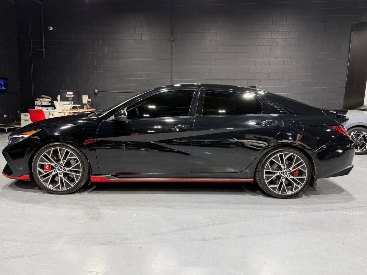 2023 Hyundai Elantra Manual N - LOW KMS Photo