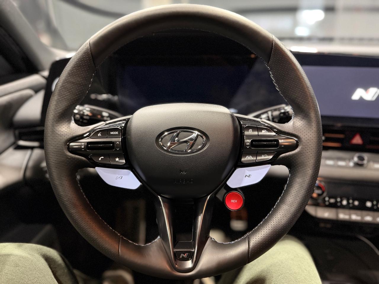 2023 Hyundai Elantra Manual N - LOW KMS Photo