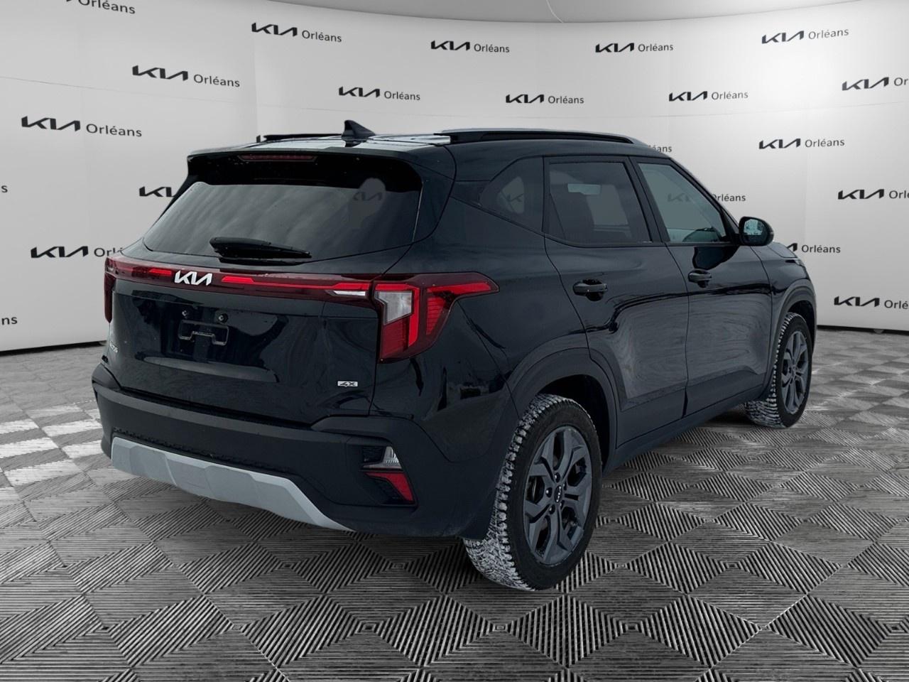 2024 Kia Seltos LX AWD Photo