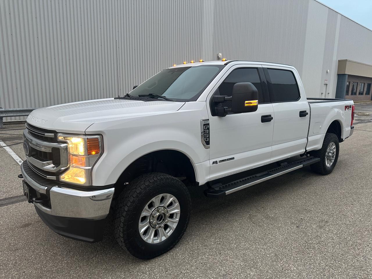 2021 Ford SUPER DUTY F-350 SRW CREW CAB FX4-POWER STROKE DIESEL Photo3