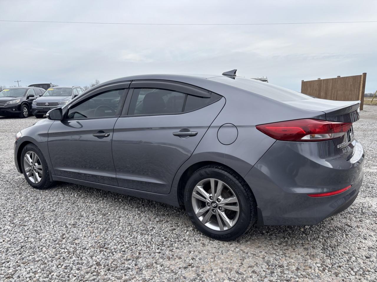 2018 Hyundai Elantra GL *CERTIFIED WITH WARRANTY*AUTO SHIFT* Photo4