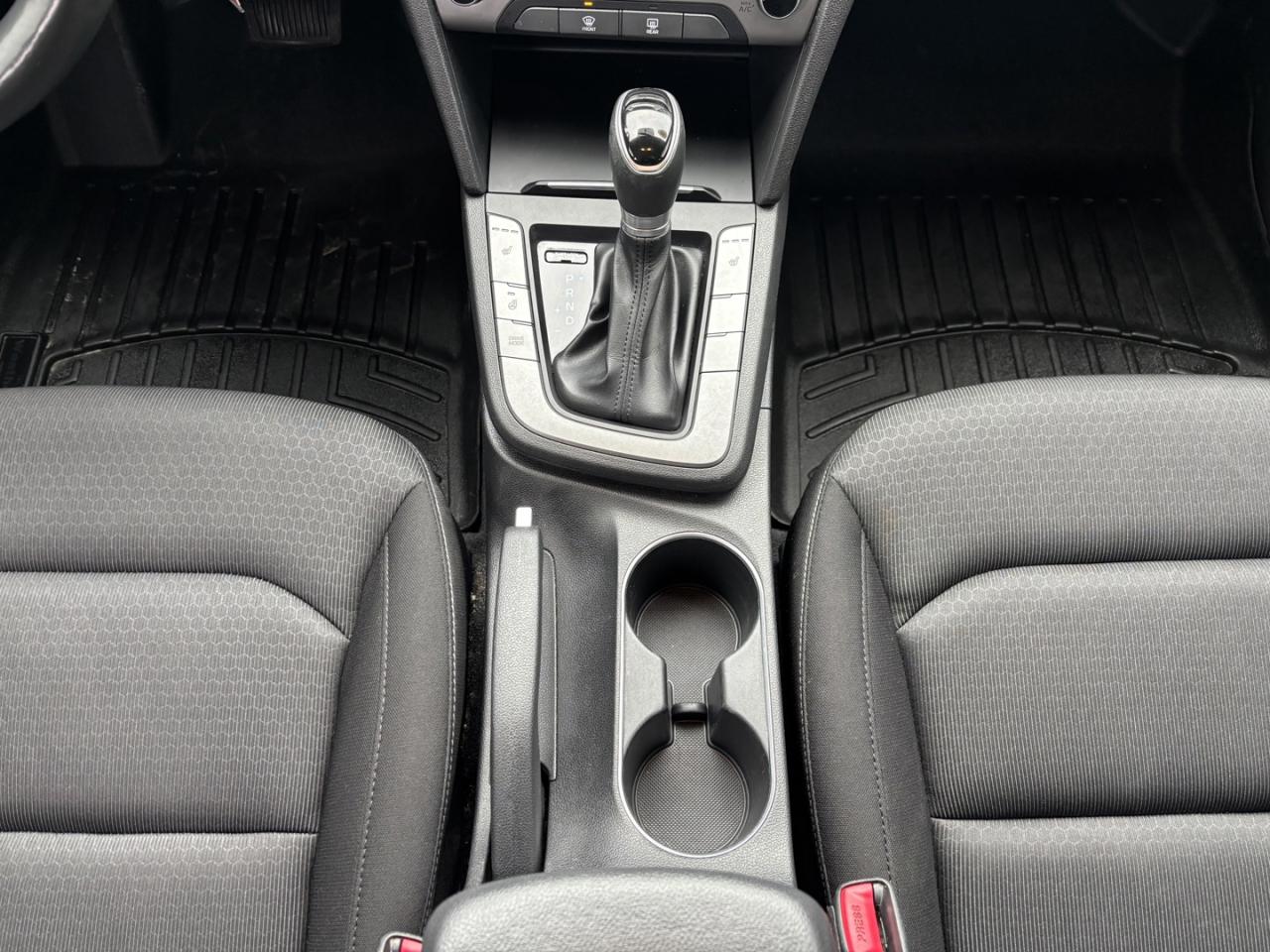 2018 Hyundai Elantra GL *CERTIFIED WITH WARRANTY*AUTO SHIFT* Photo