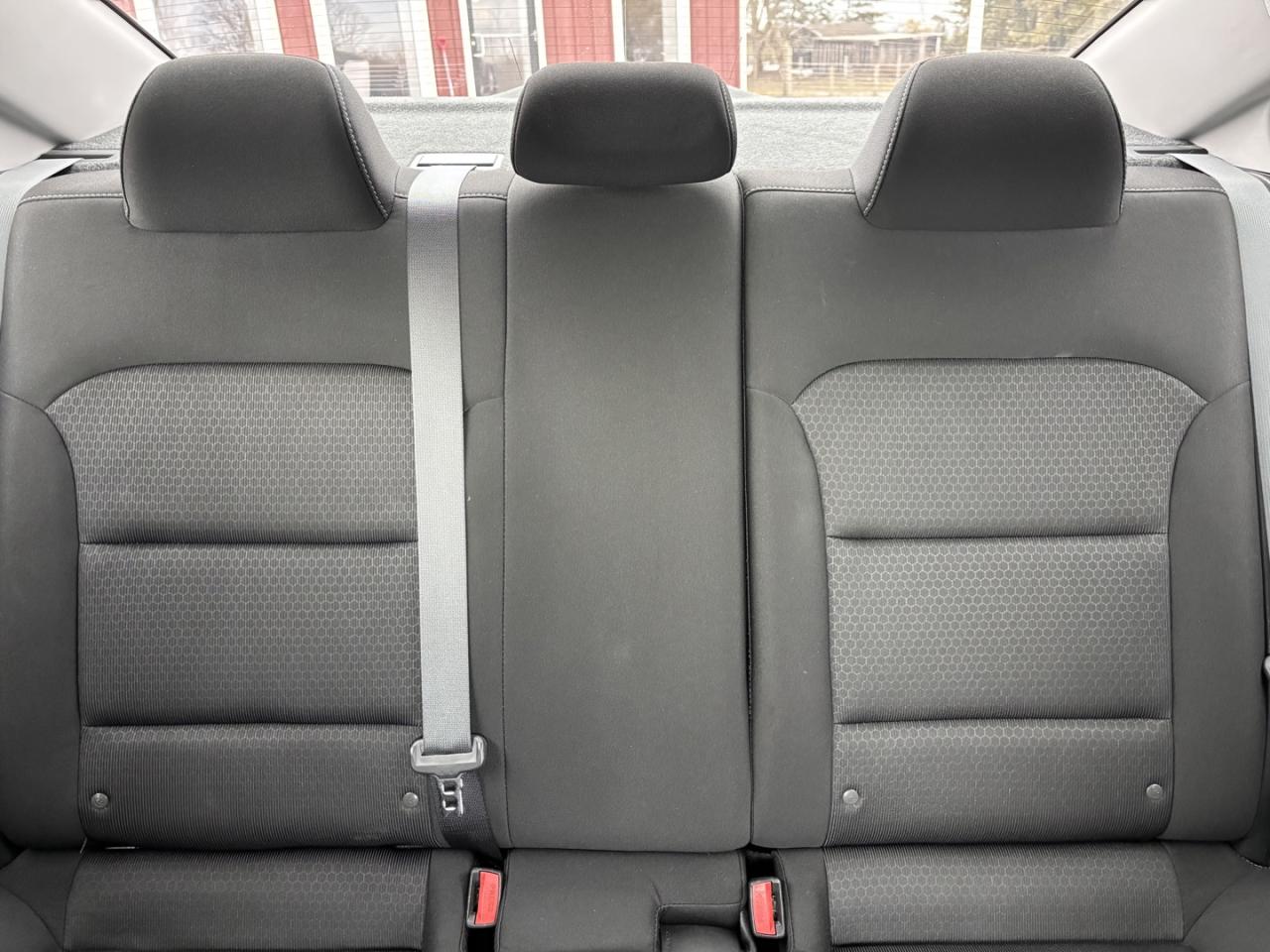 2018 Hyundai Elantra GL *CERTIFIED WITH WARRANTY*AUTO SHIFT* Photo