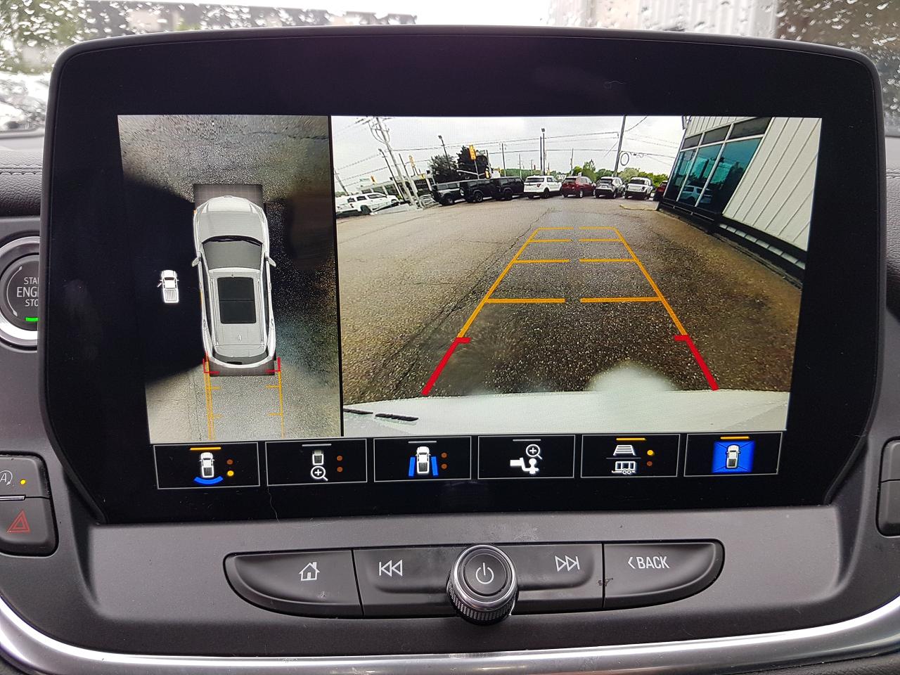 2023 Chevrolet Blazer LT V6 AWD *LEATHER-SUNROOF-NAVIGATION* Photo