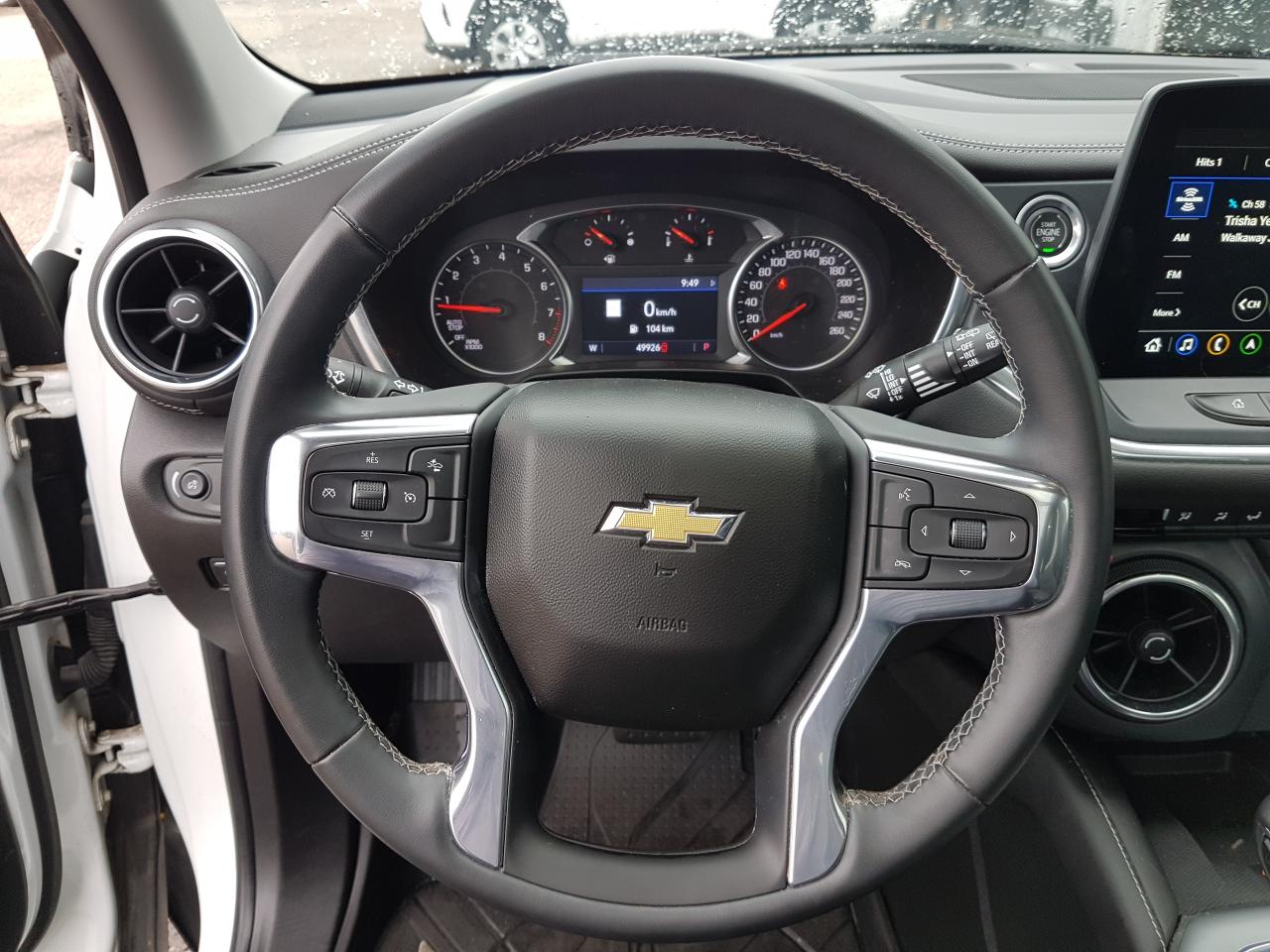 2023 Chevrolet Blazer LT V6 AWD *LEATHER-SUNROOF-NAVIGATION* Photo