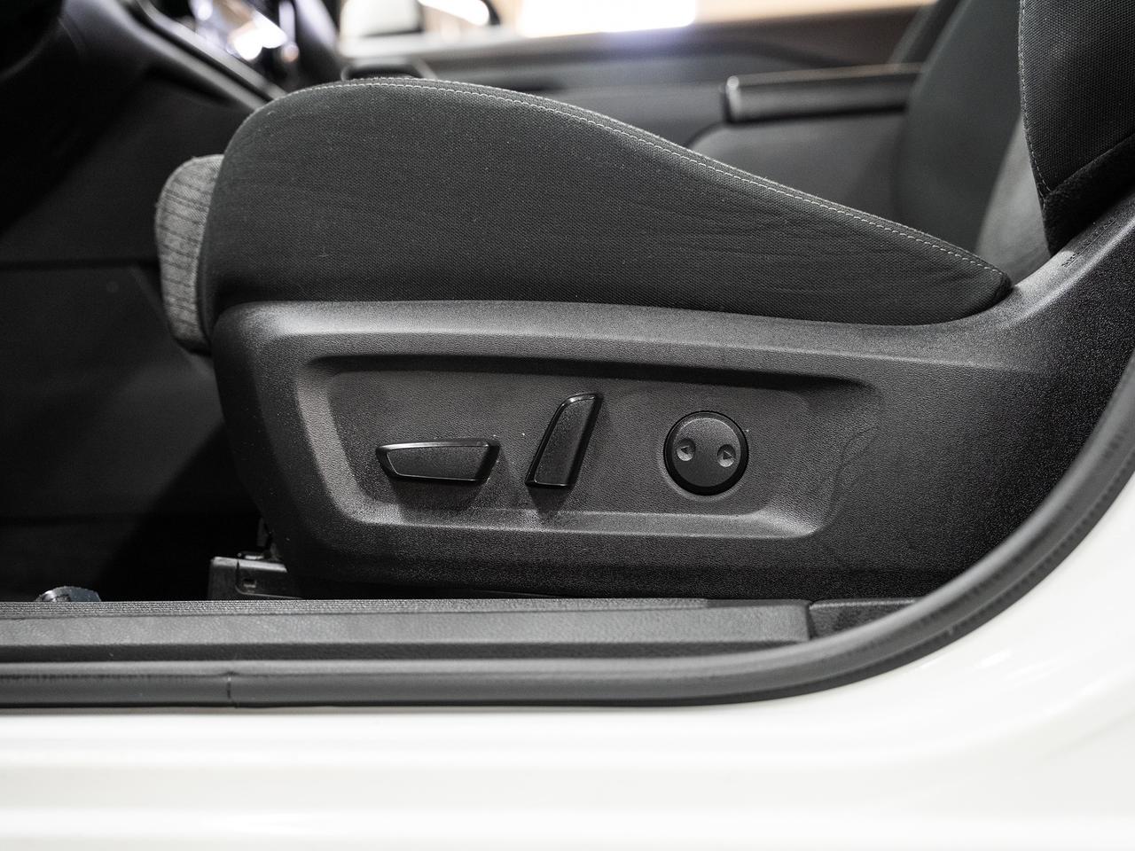 2023 Nissan Rogue SV AWD | Sunroof | ACC | BSM | CarPlay Photo