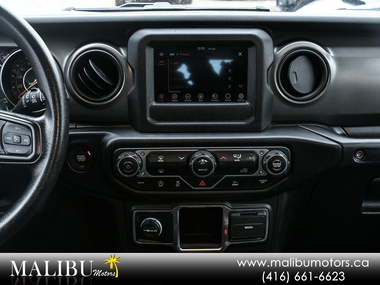 2022 Jeep Wrangler SPORT Photo