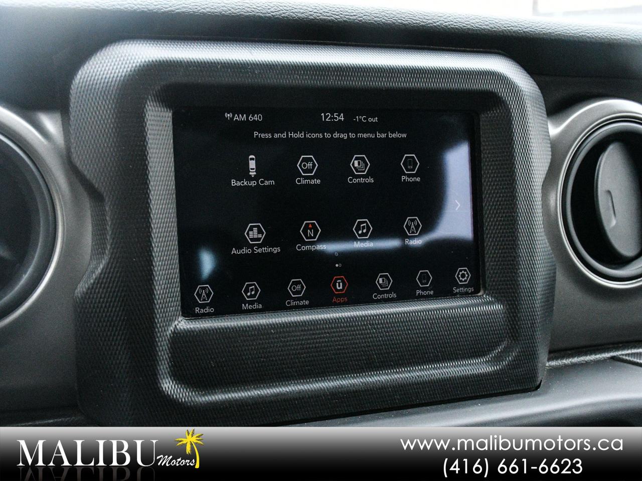 2022 Jeep Wrangler SPORT Photo