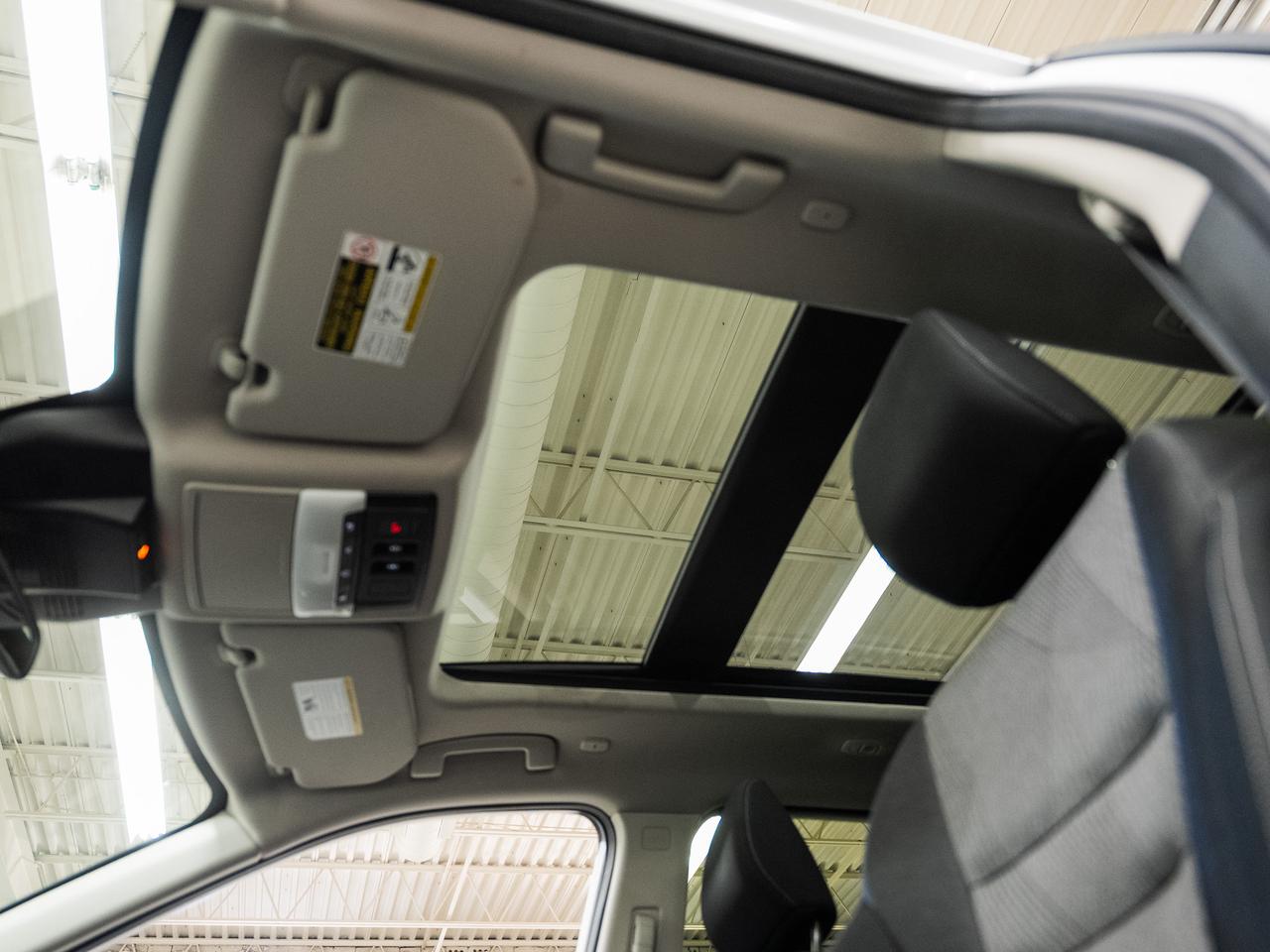 2024 Nissan Rogue SV Moonroof AWD | Sunroof | ACC | BSM | CarPlay