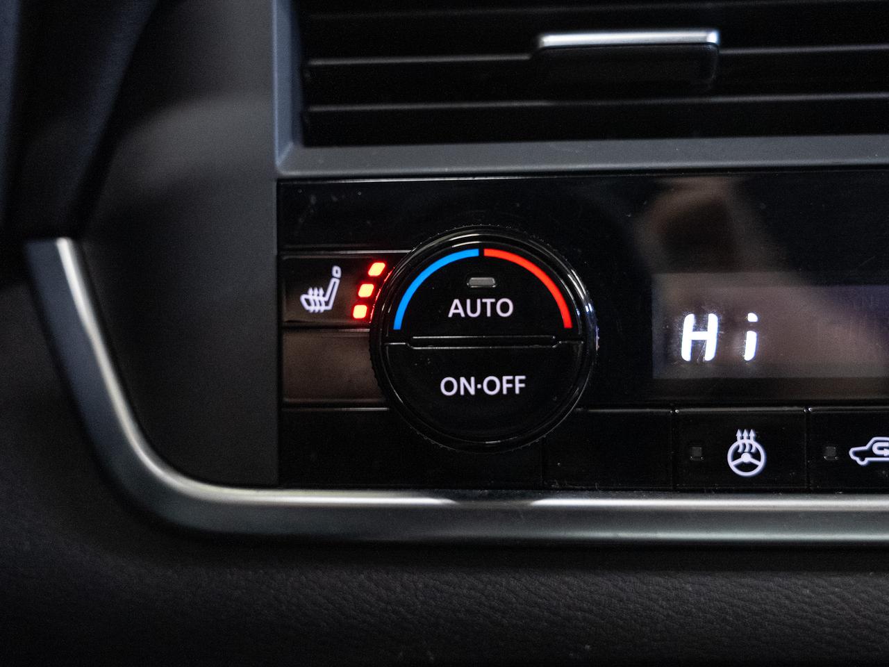 2024 Nissan Rogue SV AWD | Sunroof | ACC | BSM | CarPlay Photo