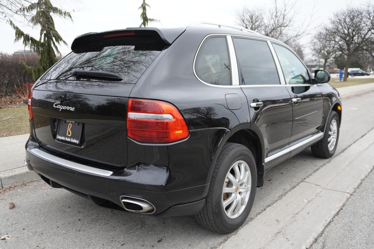 2008 Porsche Cayenne RARE / 6 SPEED MANUAL / NO ACCIDENTS / LOCAL TRUCK Photo3