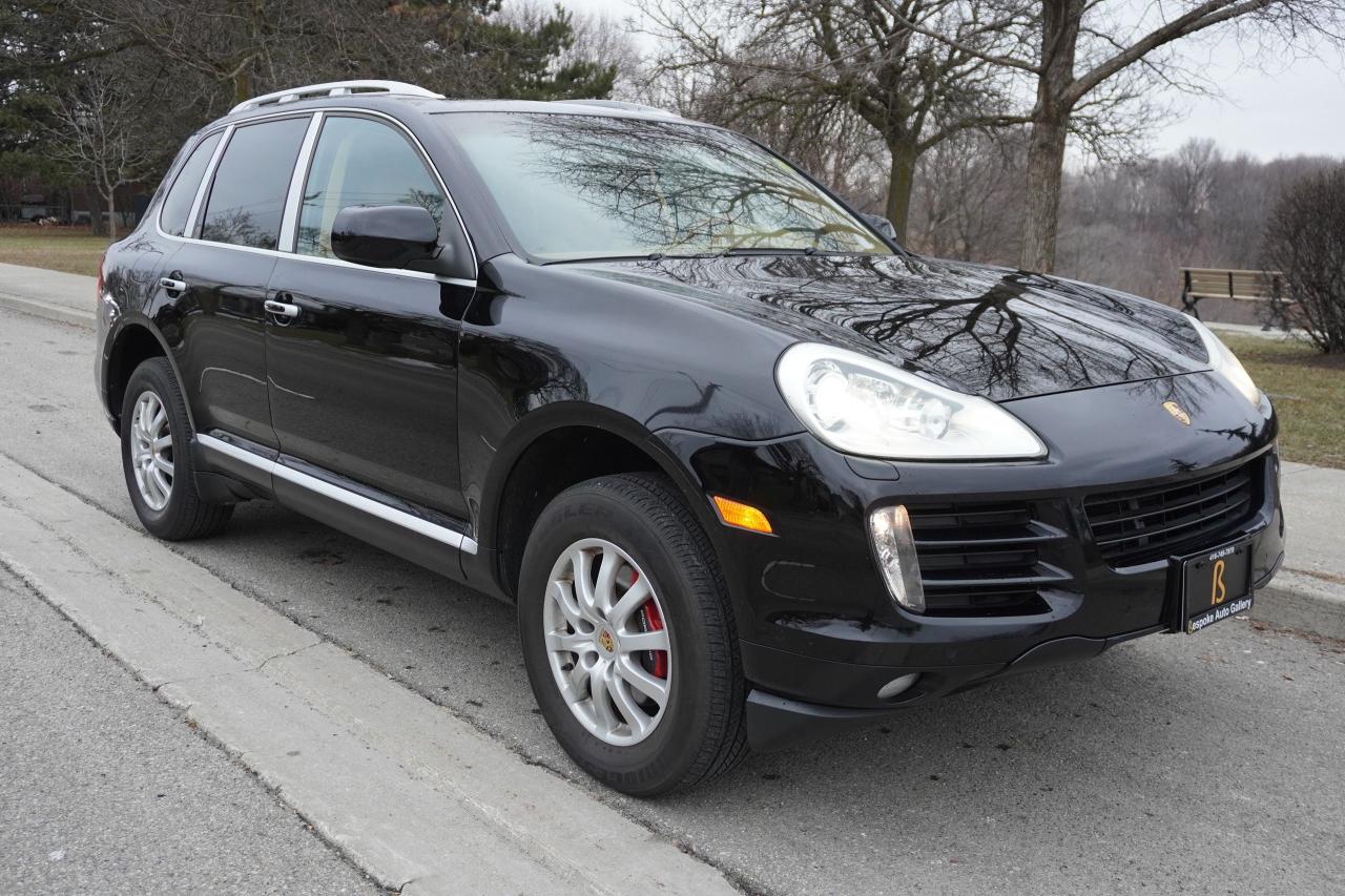 2008 Porsche Cayenne RARE / 6 SPEED MANUAL / NO ACCIDENTS / LOCAL TRUCK Photo4