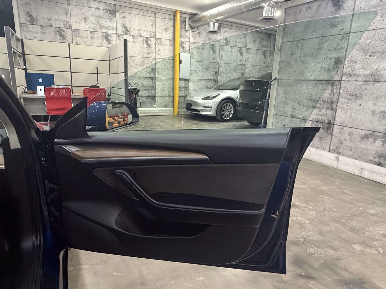 2021 Tesla Model 3 STANDARD RANGE PLUS Photo