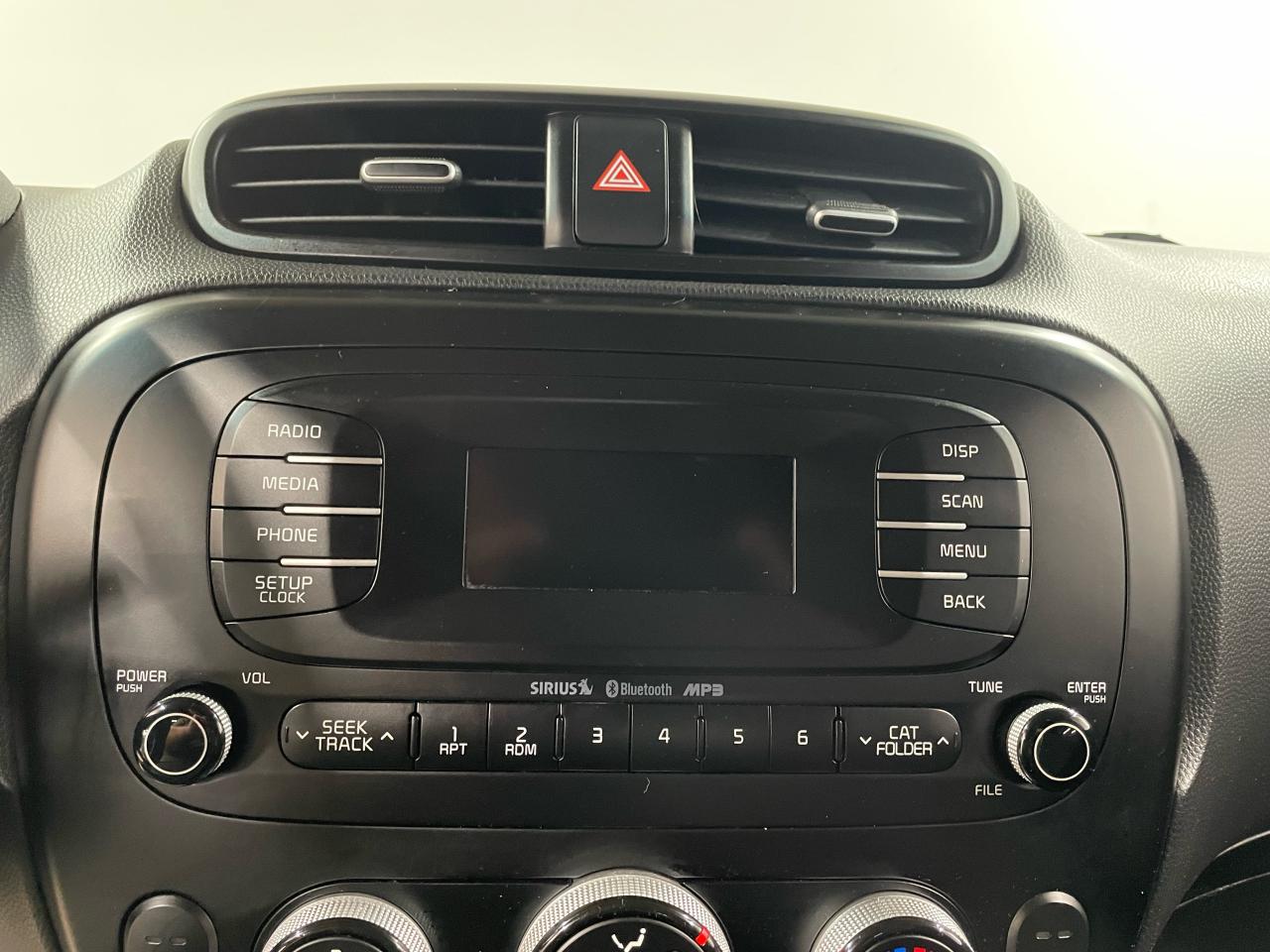 2016 Kia Soul EX | LOW KMS | CLEAN CARFAX | HEATED SEATS Photo