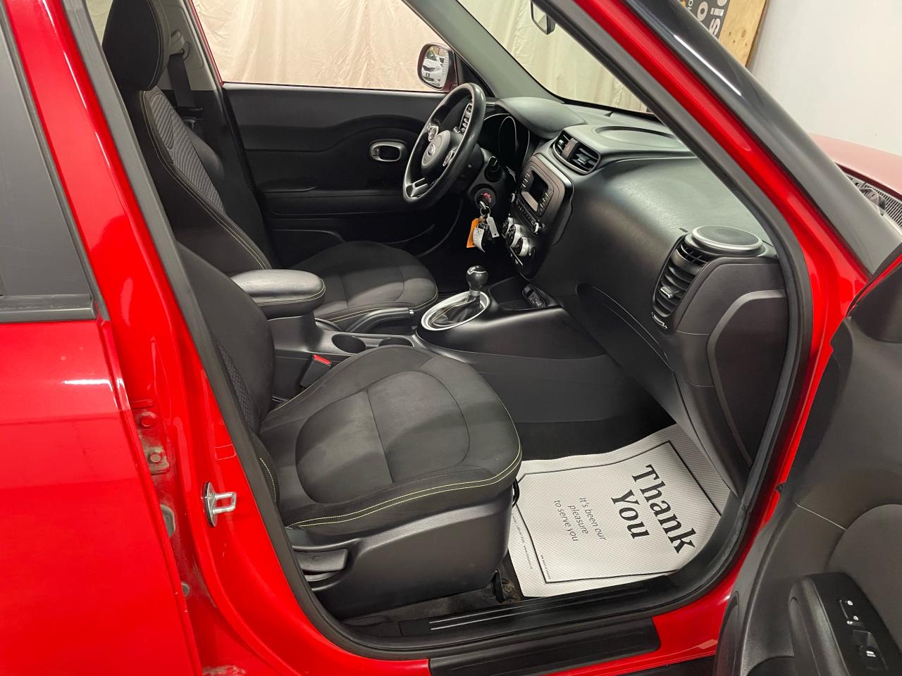 2016 Kia Soul EX | LOW KMS | CLEAN CARFAX | HEATED SEATS Photo11