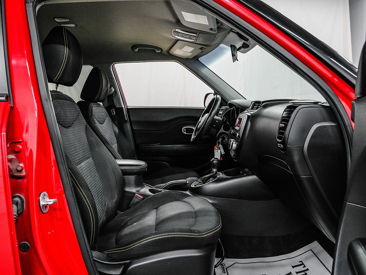 2016 Kia Soul EX | LOW KMS | CLEAN CARFAX | HEATED SEATS Photo