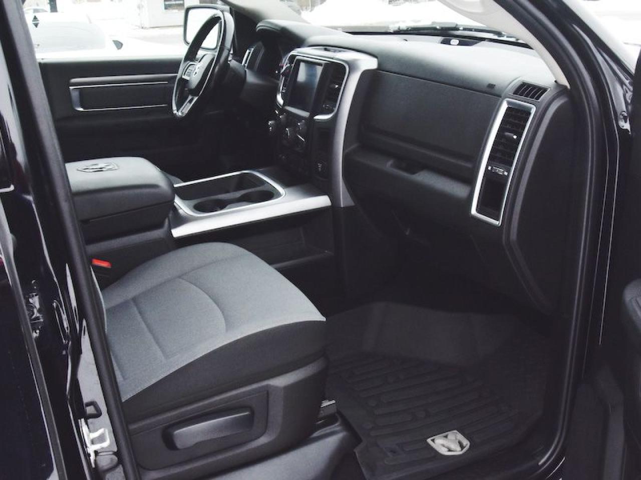 2021 RAM 1500 Classic SLT Photo