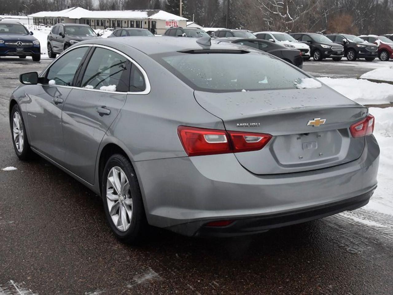 2023 Chevrolet Malibu 1LT Photo3