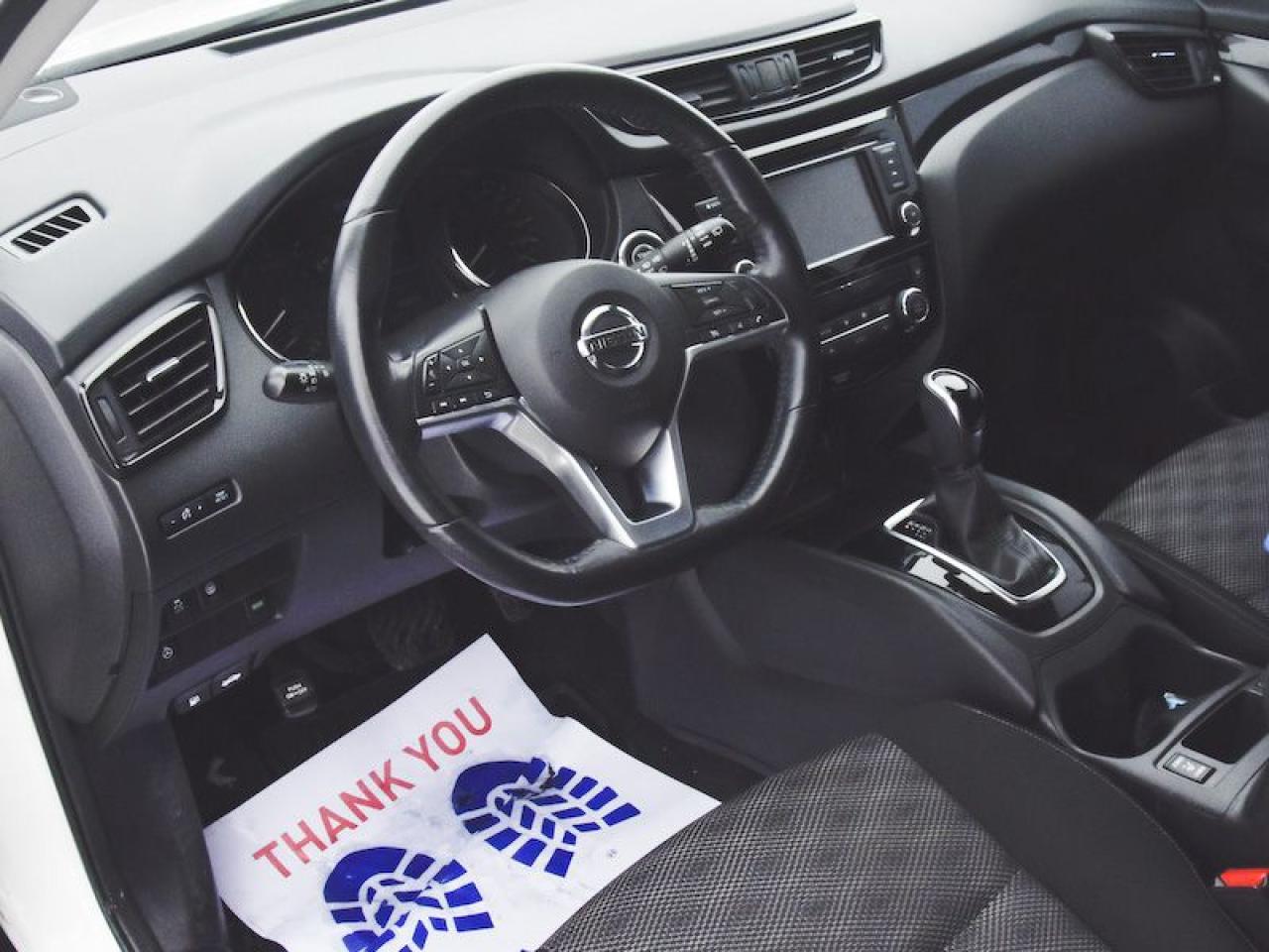 2019 Nissan Qashqai SV Photo