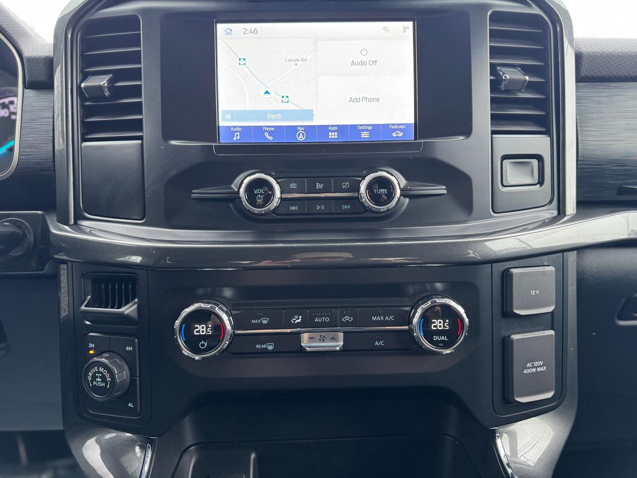 2021 Ford F-150 XLT 4WD 3.5L V6 Ecoboost Clean Carfax | Low Kms Photo