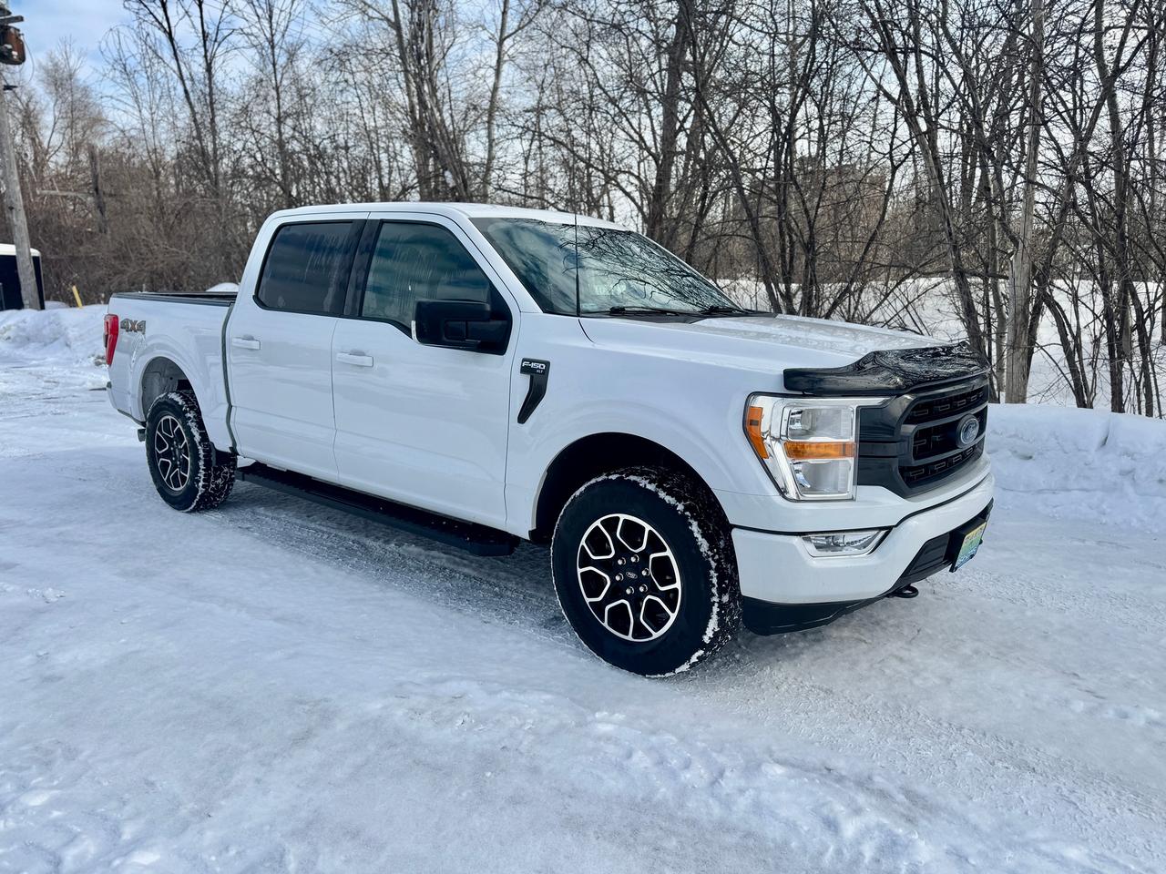 2021 Ford F-150 XLT 4WD 3.5L V6 Ecoboost Clean Carfax | Low Kms Photo
