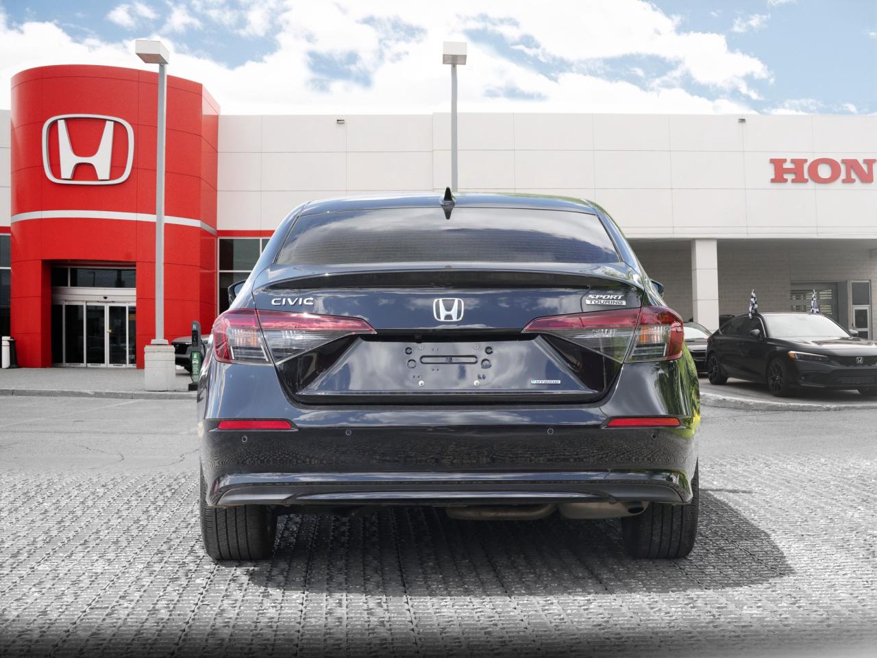 2025 Honda Civic Hybrid Sport Touring 4dr Sedan Photo