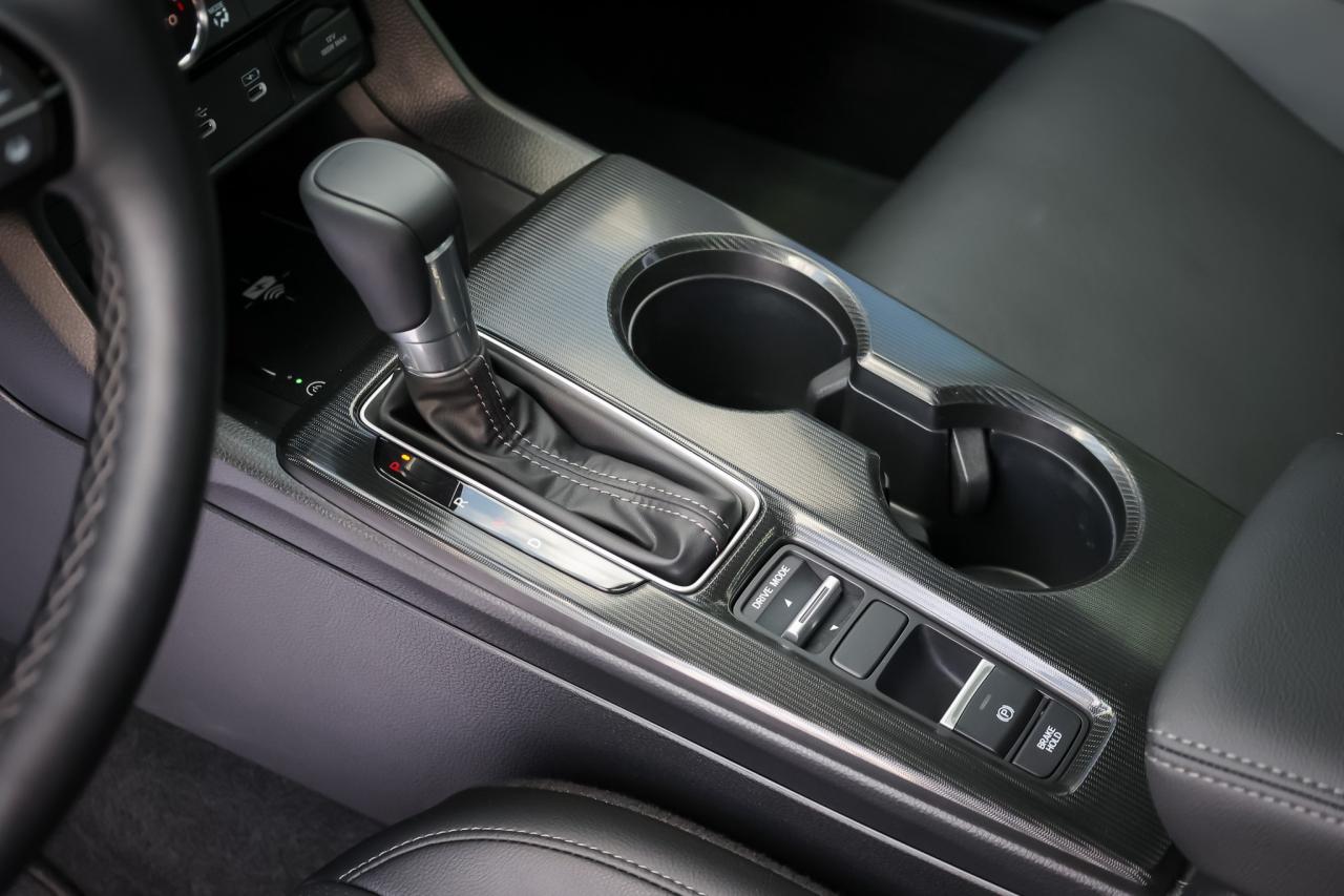 2025 Honda Civic Hybrid Sport Touring 4dr Sedan Photo