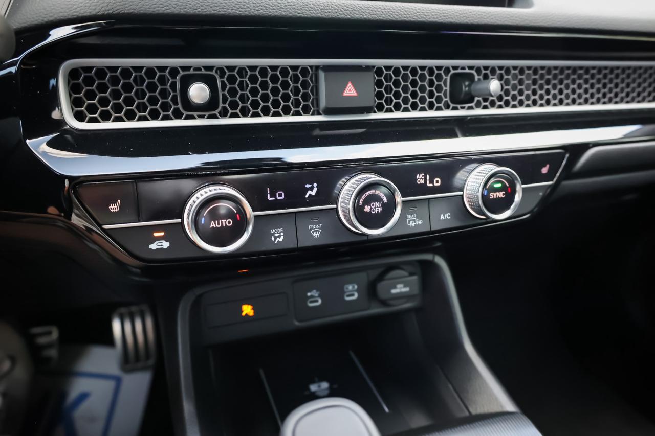 2025 Honda Civic Hybrid Sport Touring 4dr Sedan Photo