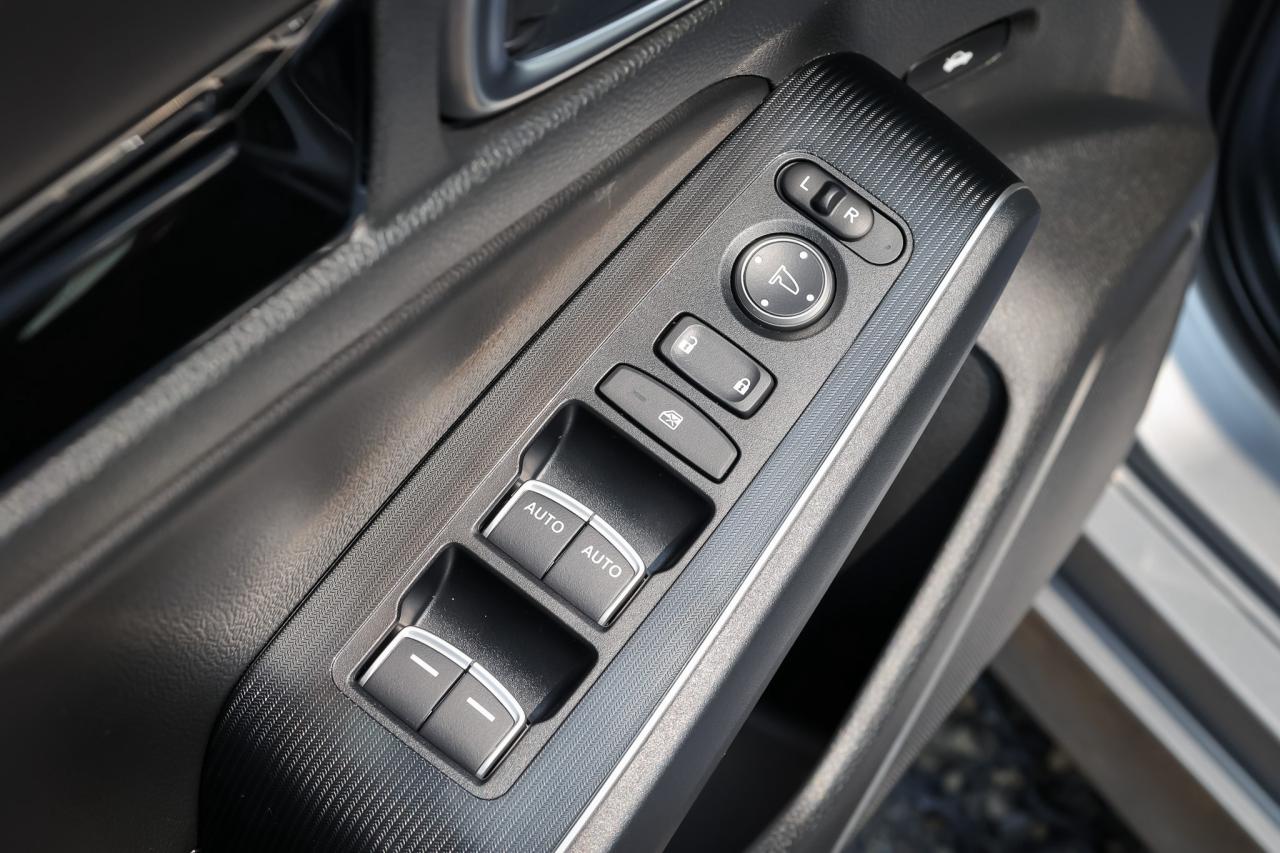 2024 Honda Civic Touring 4dr Sedan Photo