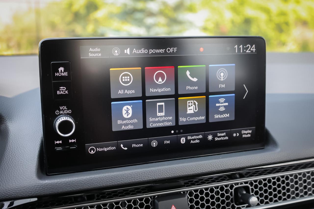 2024 Honda Civic Touring 4dr Sedan Photo