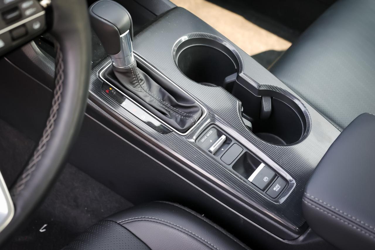 2025 Honda Civic Hybrid Sport Touring 4dr Sedan Photo