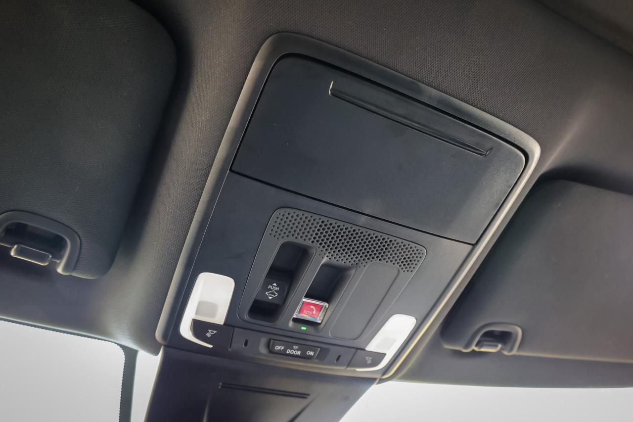 2025 Honda Civic Hybrid Sport Touring 4dr Sedan Photo