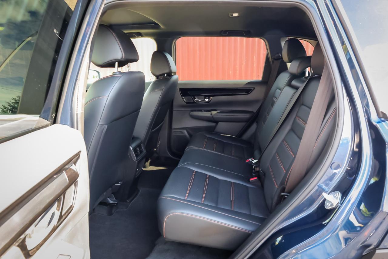 2023 Honda CR-V Hybrid Touring 4dr All-Wheel Drive Photo