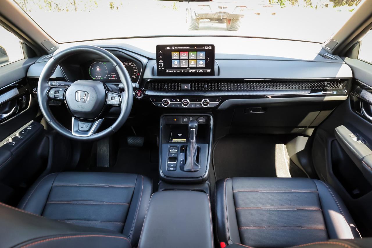 2023 Honda CR-V Hybrid Touring 4dr All-Wheel Drive Photo