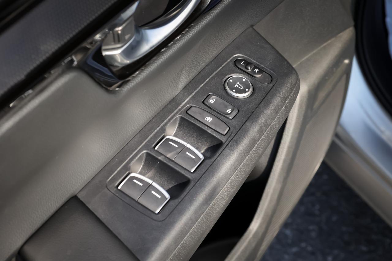 2025 Honda CR-V Hybrid Touring 4dr All-Wheel Drive Photo