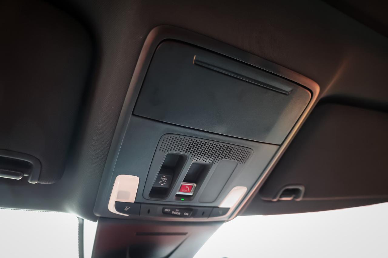 2025 Honda Civic Hybrid Sport Touring 4dr Sedan Photo