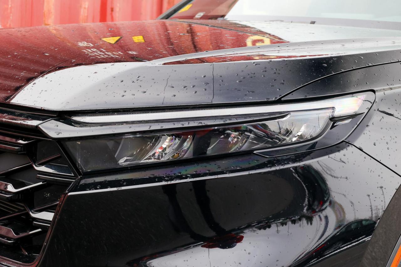 2024 Honda CR-V Hybrid EX-L 4dr All-Wheel Drive Photo